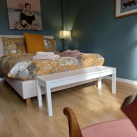 Bed & Breakfast Windsor - 2*