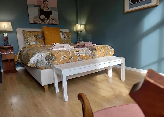 Couette-café Windsor - 3*